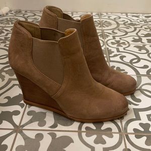 Audrey Brooke tan leather Cindy wedge bootie